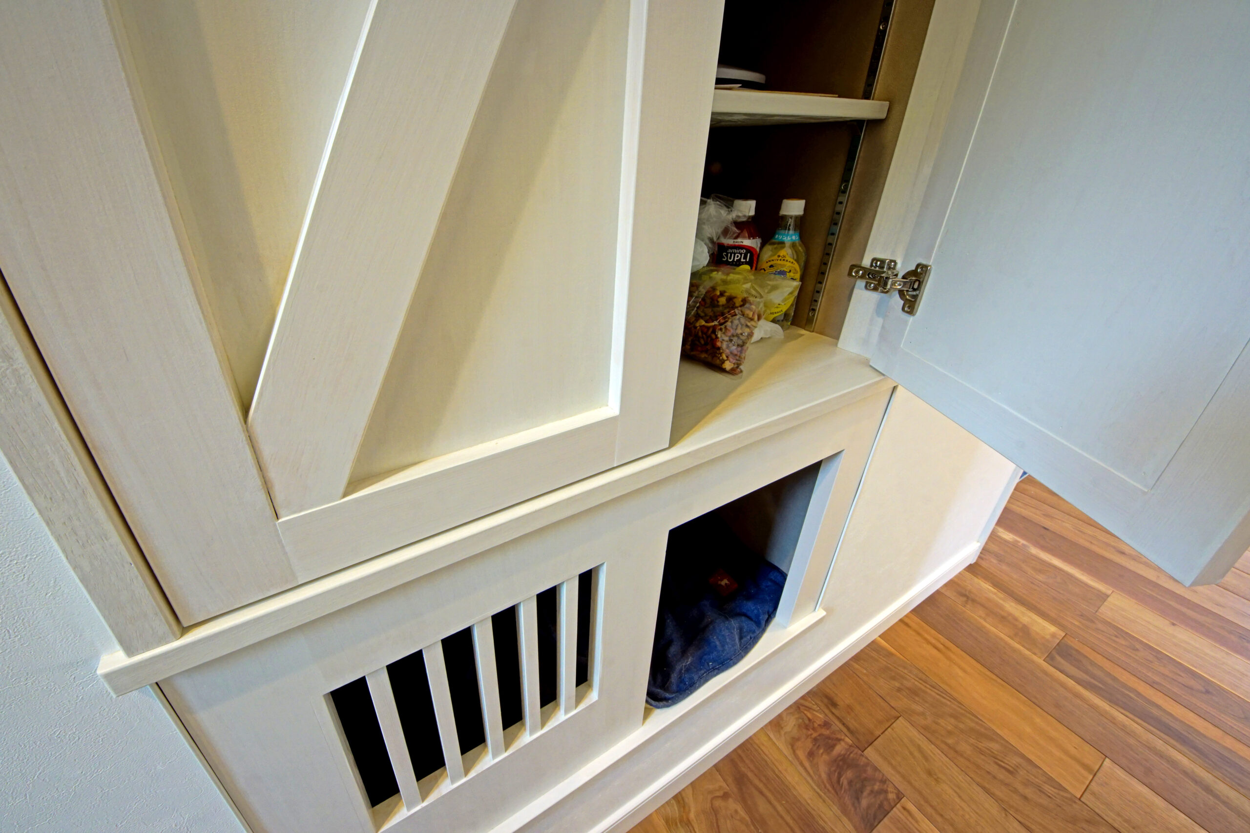 通路の一角を利用したわんちゃんコーナー