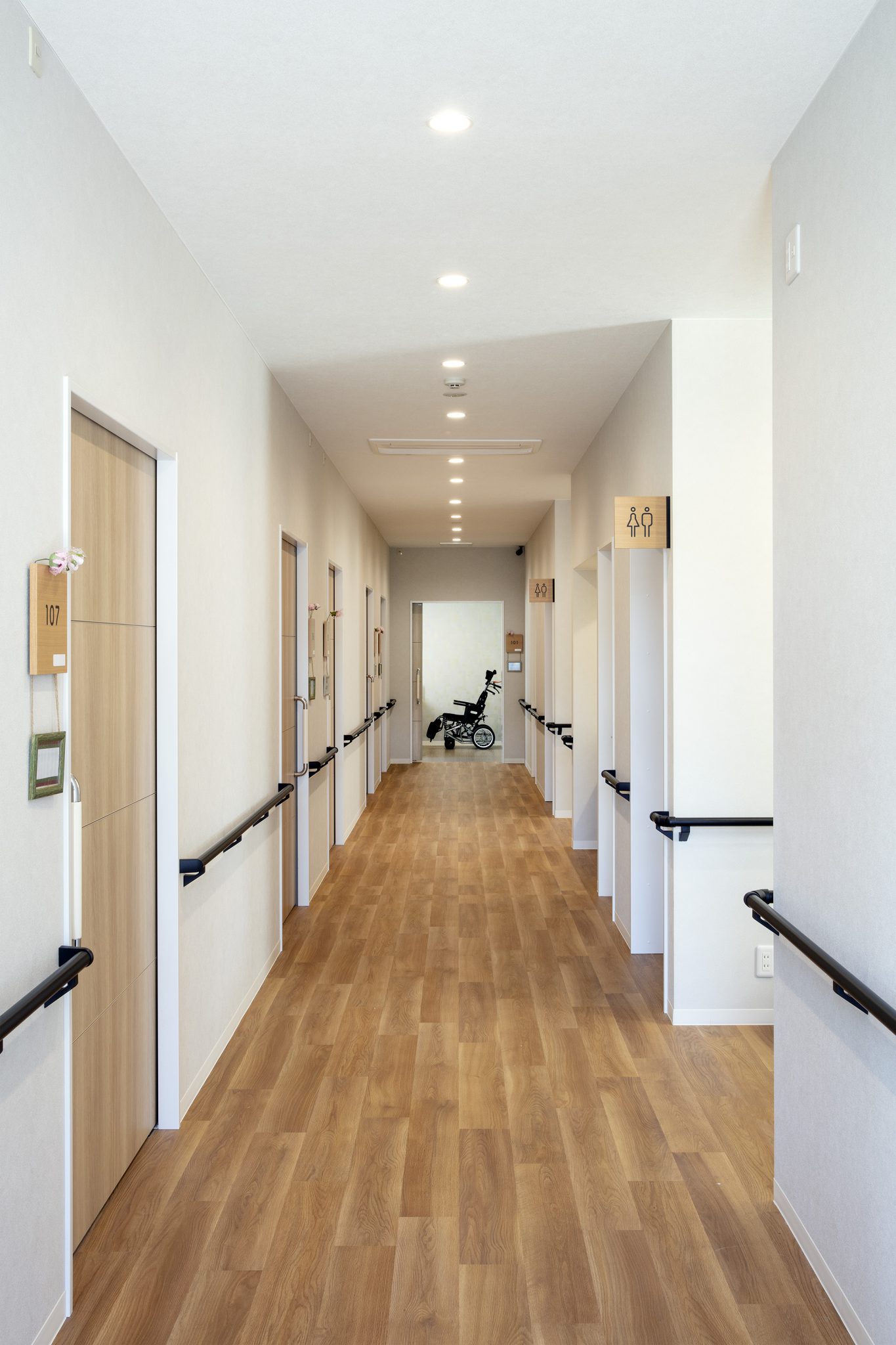 利用者さんが明るく楽しく過ごせる空間へ