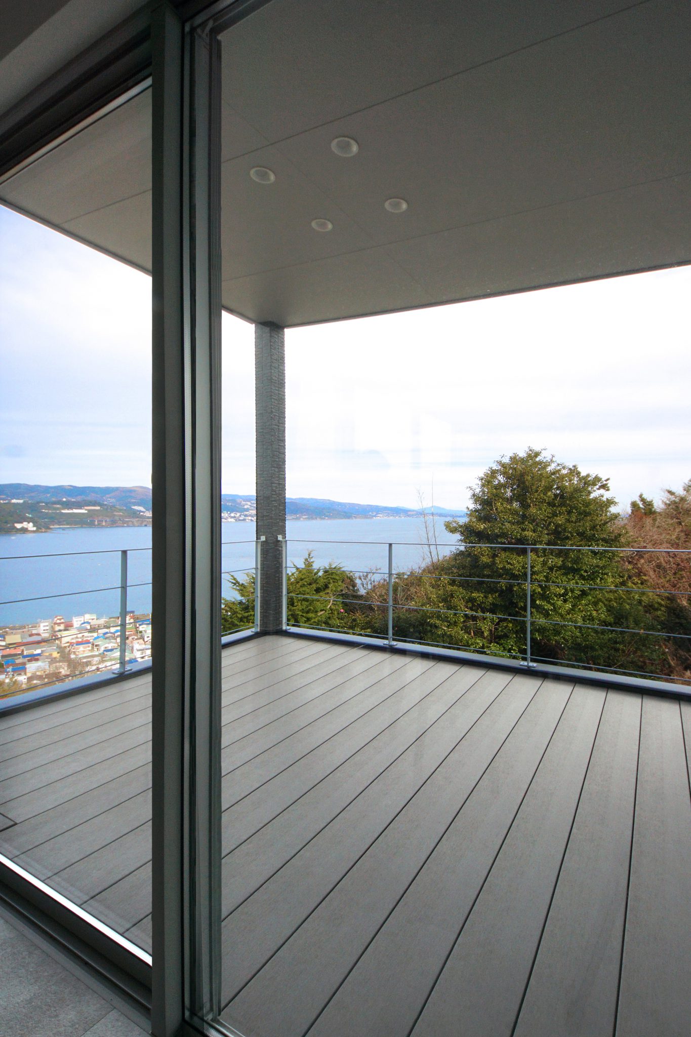 アウトドアリビング・バルコニー