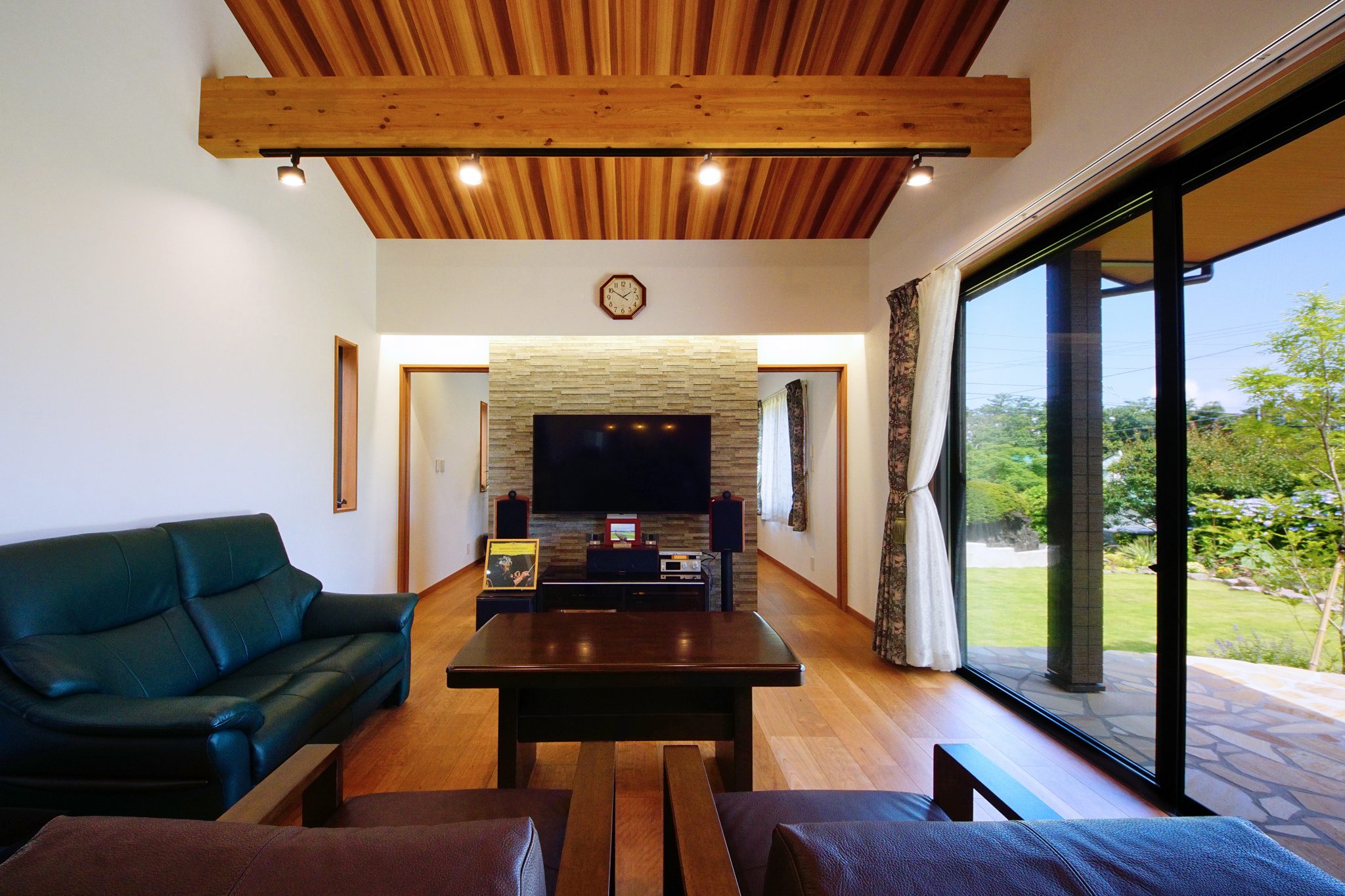 吹抜けリビング