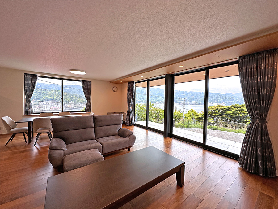 穏やかな光が差し込む生活空間