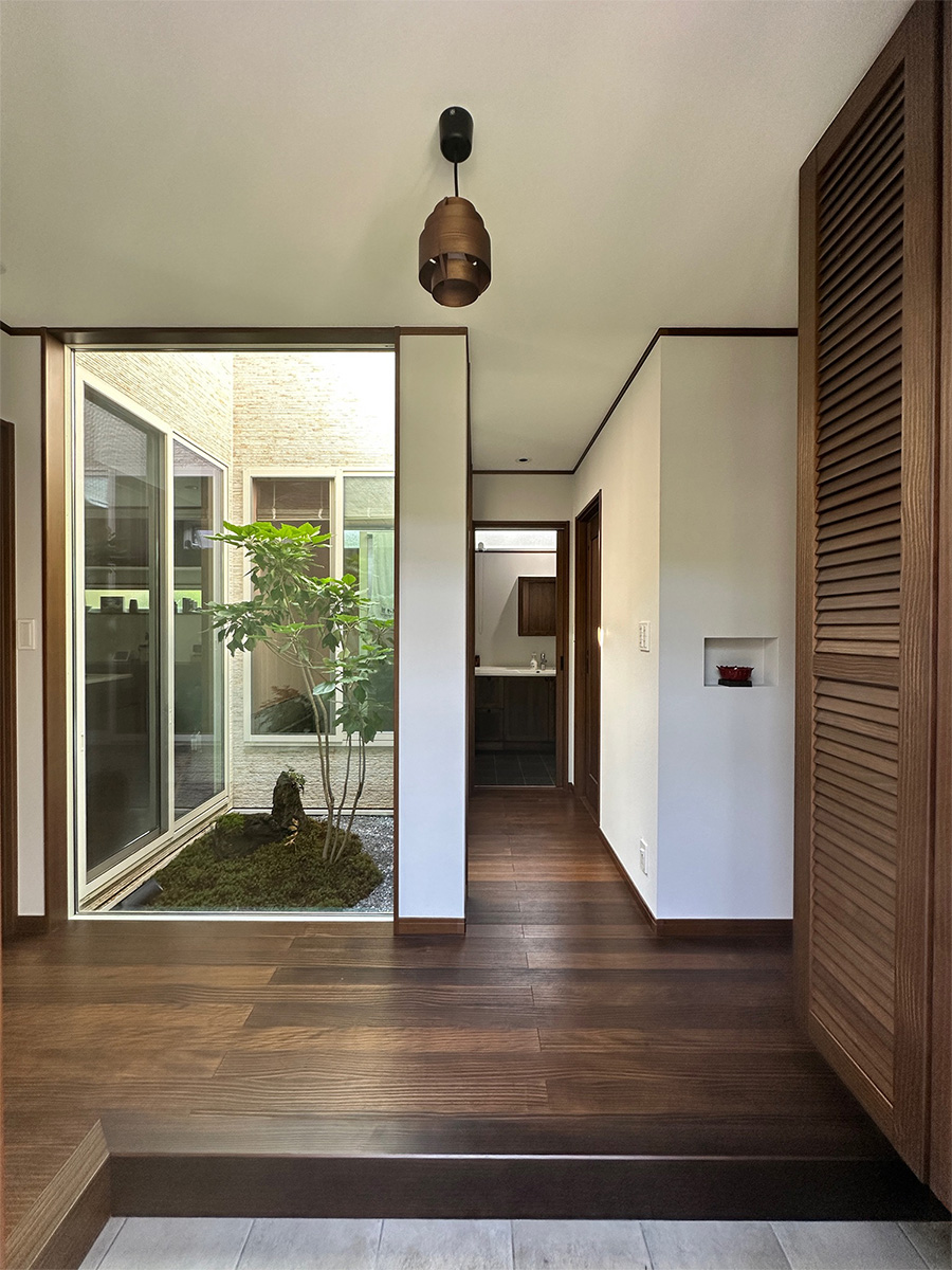 ライトウェルのある癒し空間