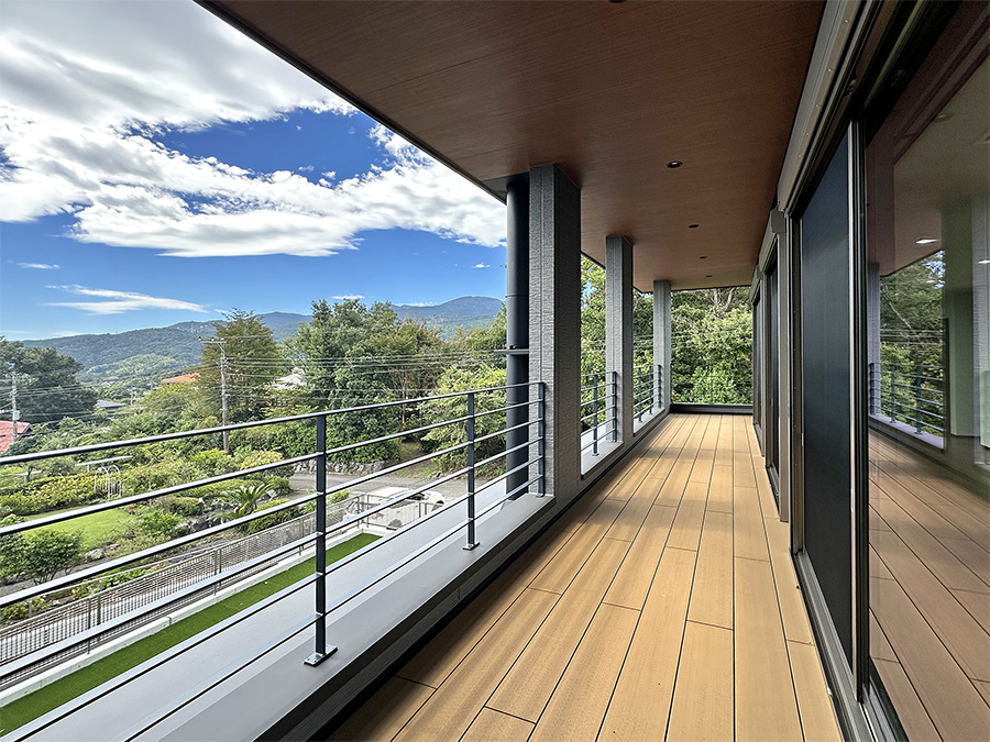 バルコニーから楽しむ眺望