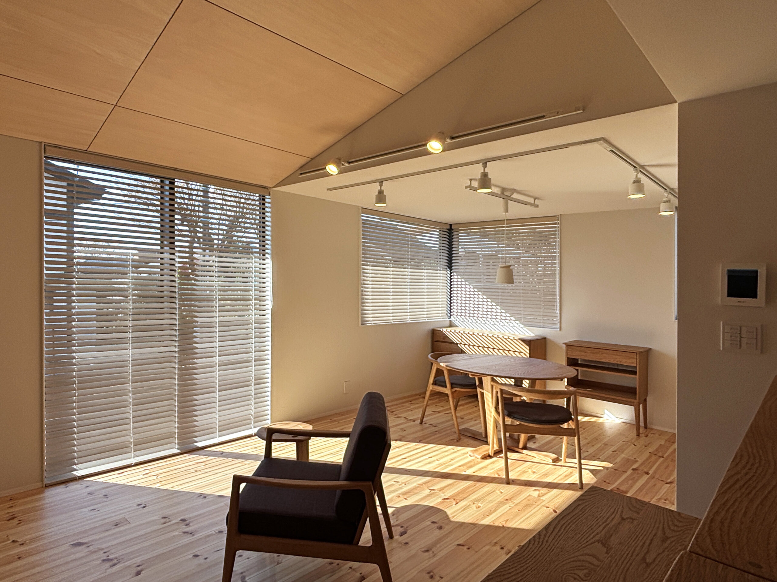 リビング | 静かに没頭できる、リビング空間